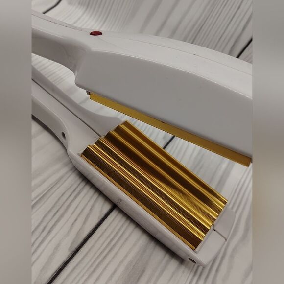 Hot Hair Crimper Coca Cola Beauty Care Y2K - Picture 3 of 5